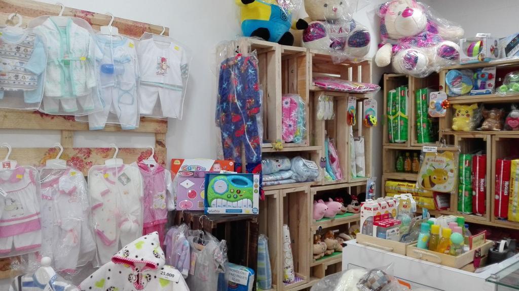 Venta Almacen ropa infantil, juguetes , pañales y accesorios para bebes