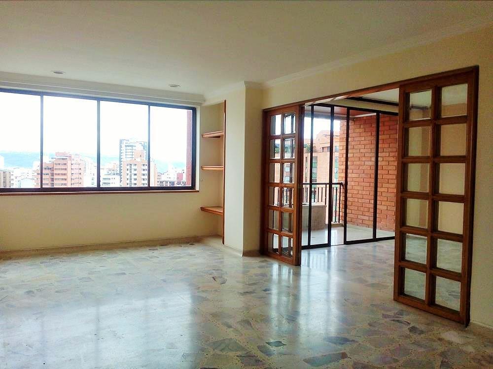 APARTAMENTO EN SOTOMAYOR