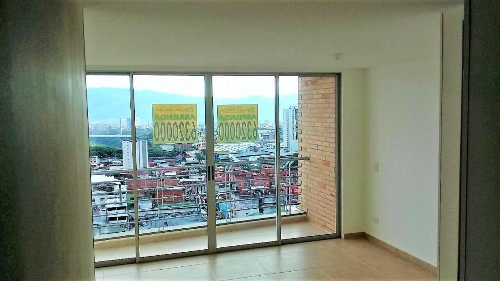 ARRIENDO APARTAMENTO NUEVO SOTOMAYOR IRAZU AMPLIO