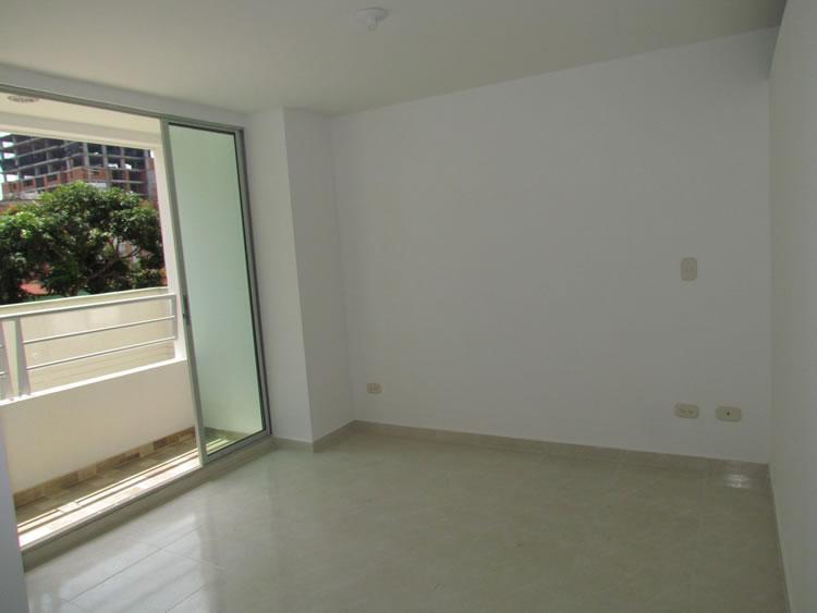 VENDO APARTAMENTO EDIFICIO BONARKA LA AUORA