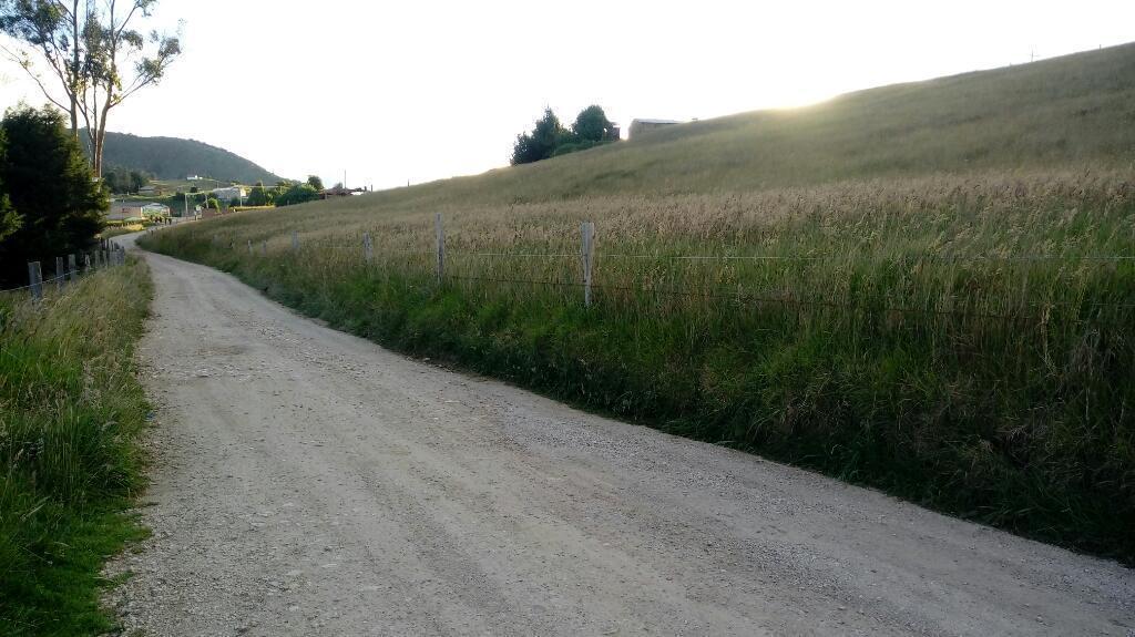 Finca con Carretera Proncipal