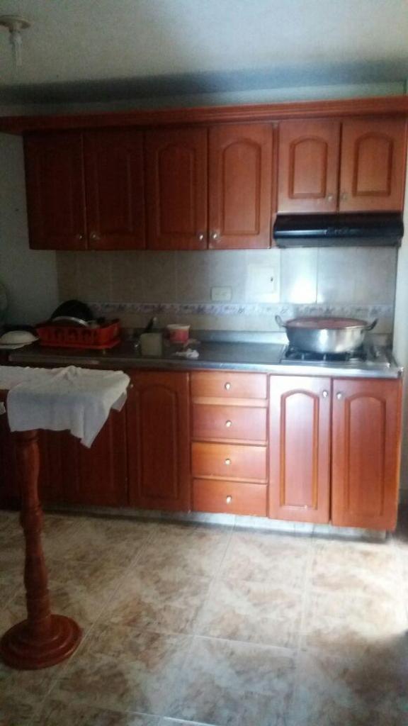 SE VENDE CASA EN EL CARBONERO 2