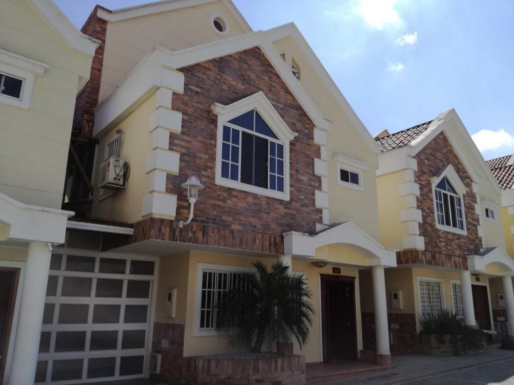 CASA VENTA CAÑAVERAL COUNTRY, , ANILLO VIAL, EN UNIDAD CERRADA ÁREA 150 METROS