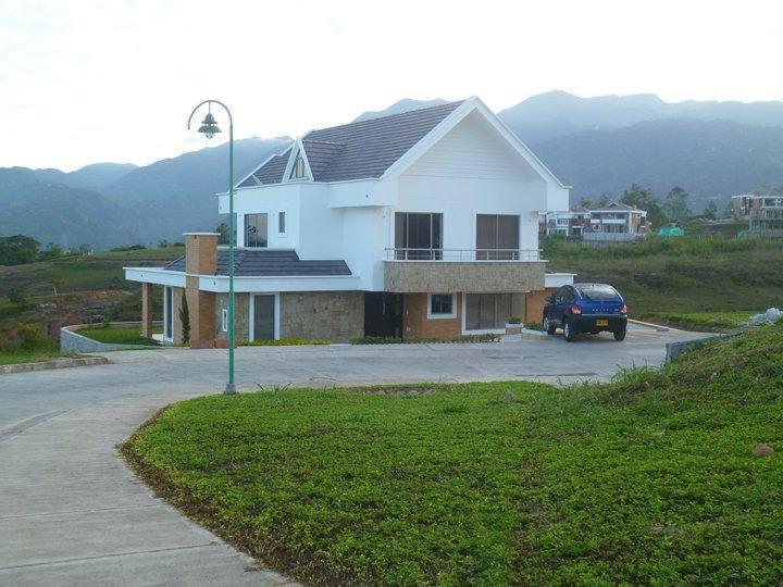 Código: 40302. Casa para venta en Ruitoque Bucaramanga