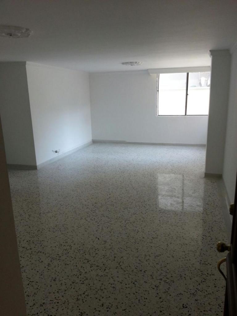 Apartamento en Altos de Riomar wasi_362137 rycinmobiliaria