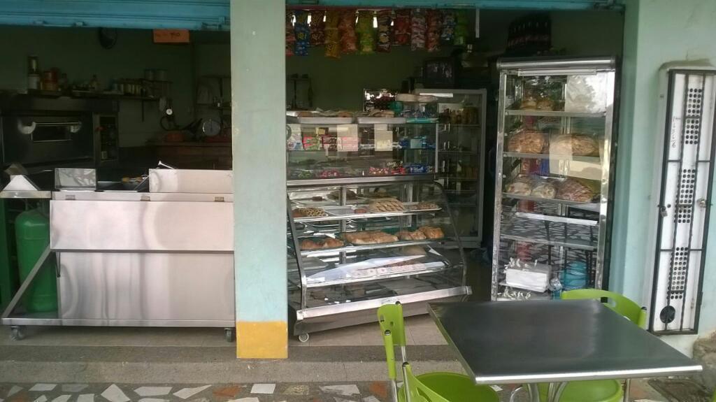 Se. Vende Panaderia