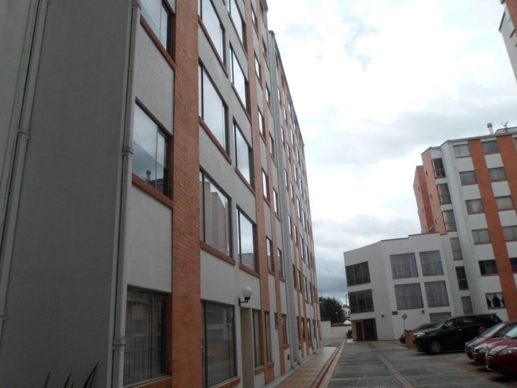 ARRIENDO DE APARTAMENTO EN GRATAMIRA NOROCCIDENTE BOGOTA 237323