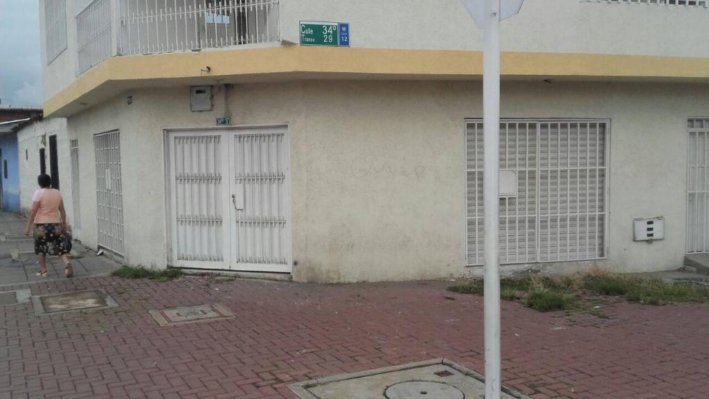 VENDO CASA