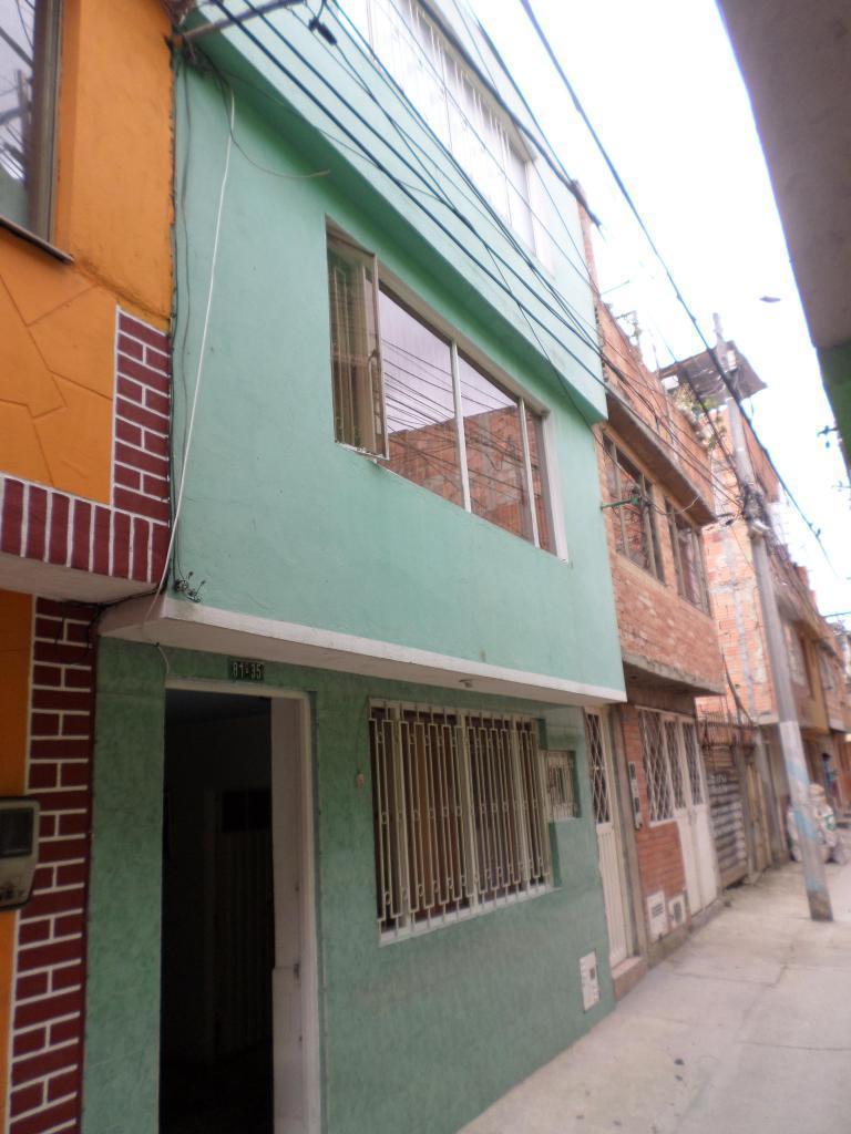 VENDO CASA EN BOSA ARGELIA