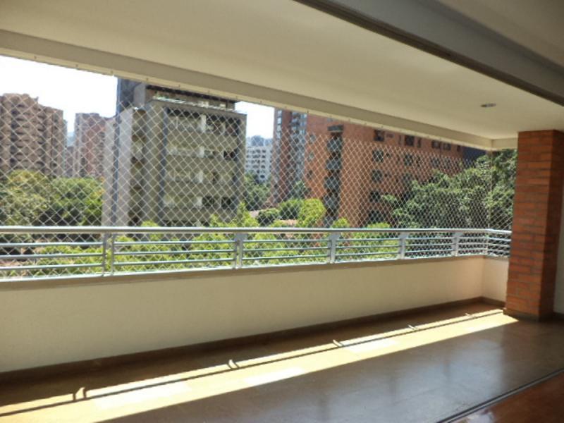 Cod. ABMER196270 Apartamento En Arriendo En Medellin El Poblado