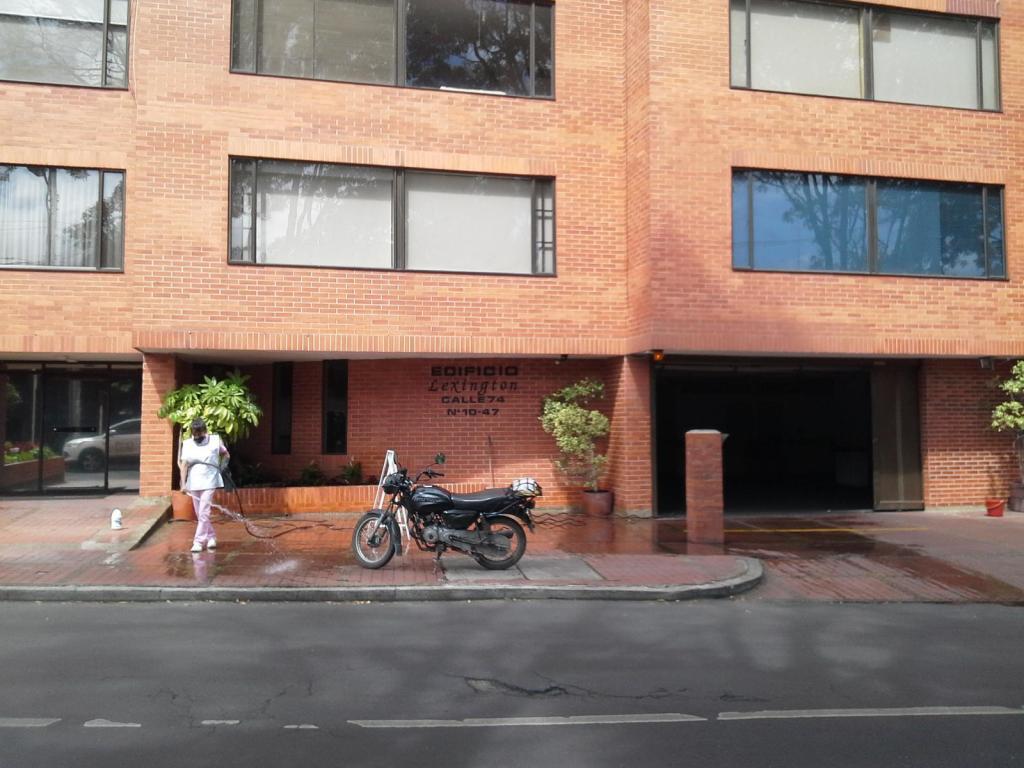 Apartamento en Arriendo El Nogal Cod. 021 AVACOL INMOBILIARIA