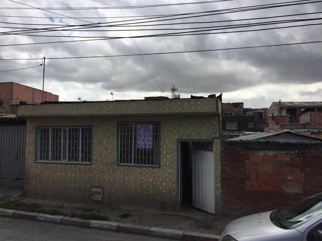 VENTA CASA LOTE LAURELES