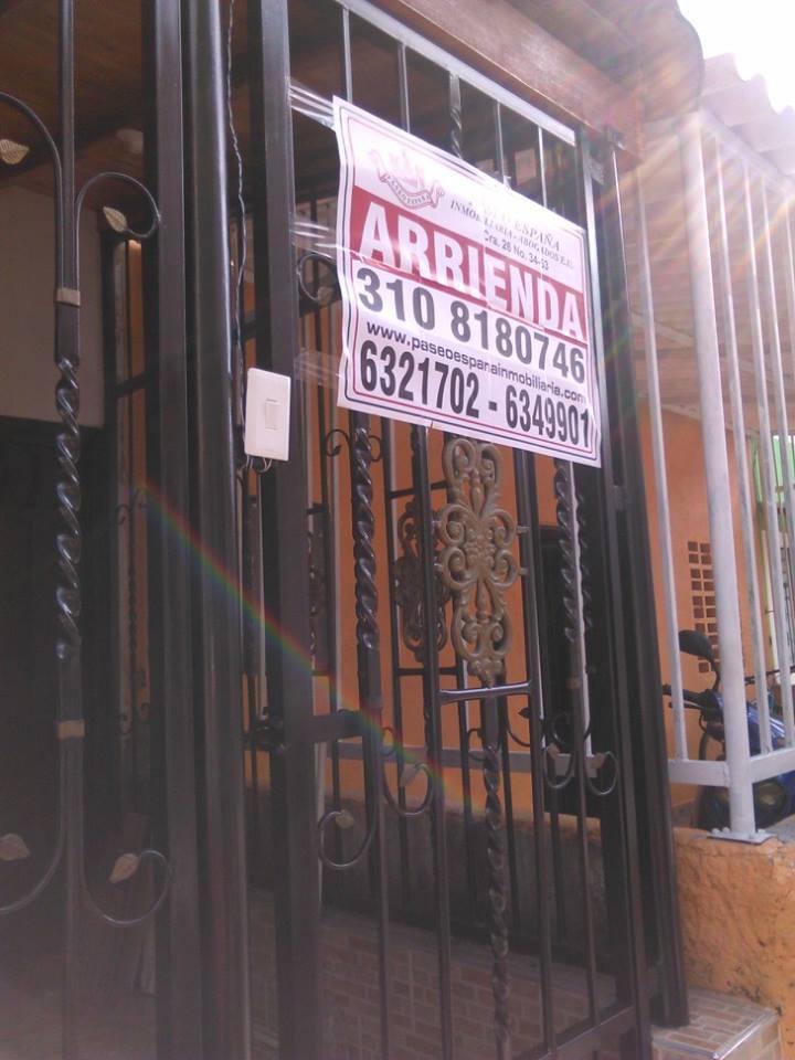 Se arrienda apto en Barrio Canelos