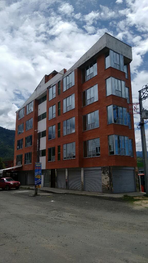 Local para estrenar de Setenta metros en edificio donde funcionara un hotel