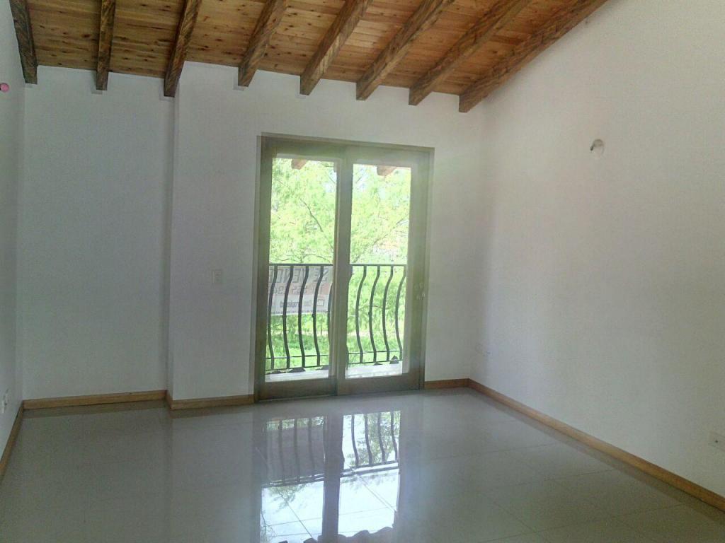 HERMOSO APARTAMENTO EN